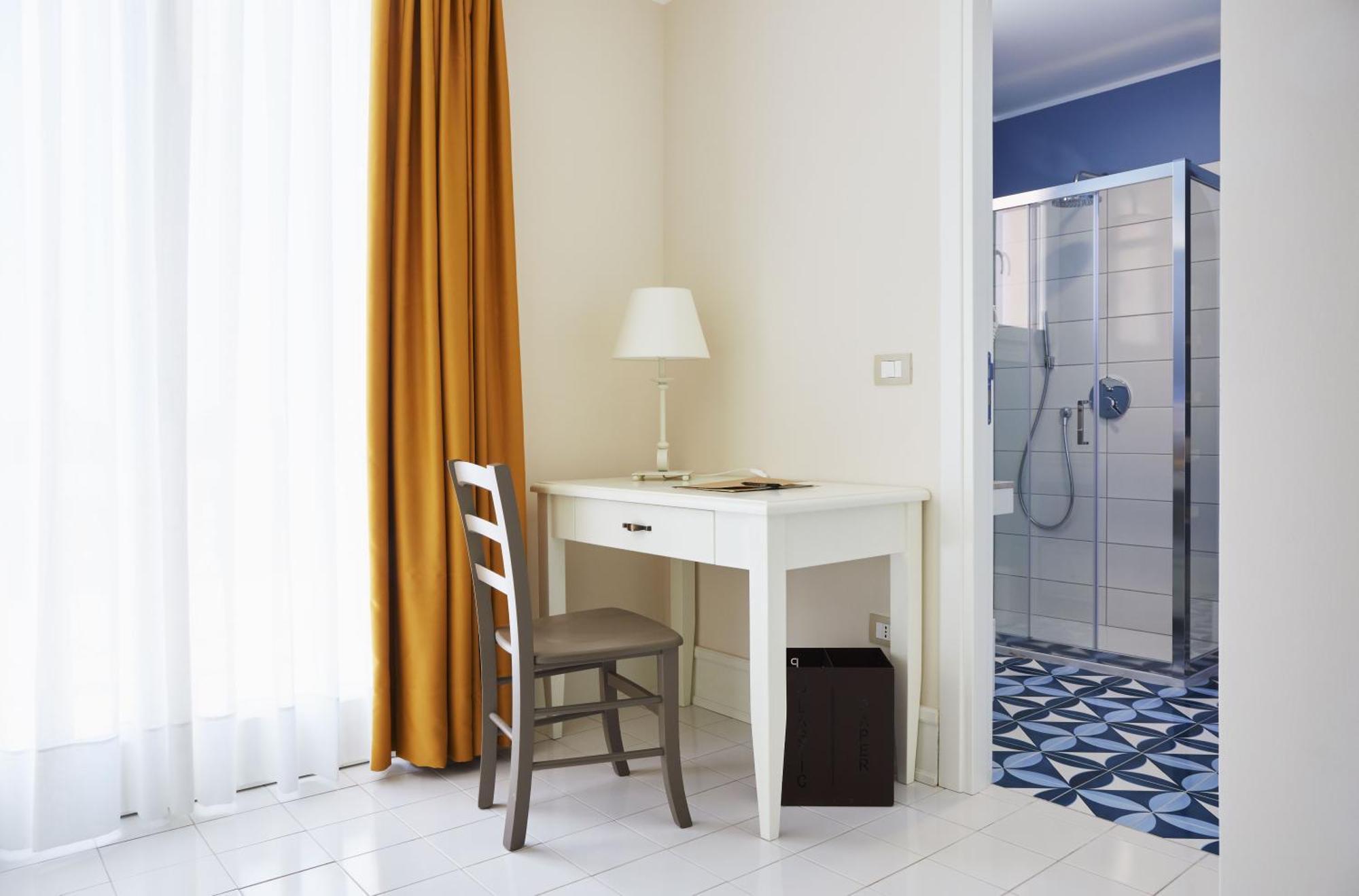 Hotel Danieli פוצאלו חדר תמונה